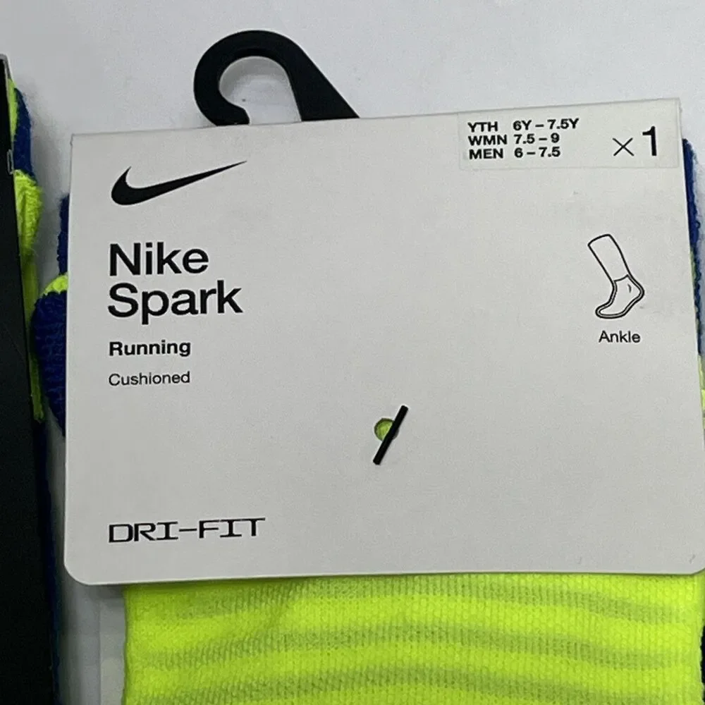 Lot Of 2‎ Nike Men's Women's Spark Cushioned Running Crew Socks Medium $20 Volt